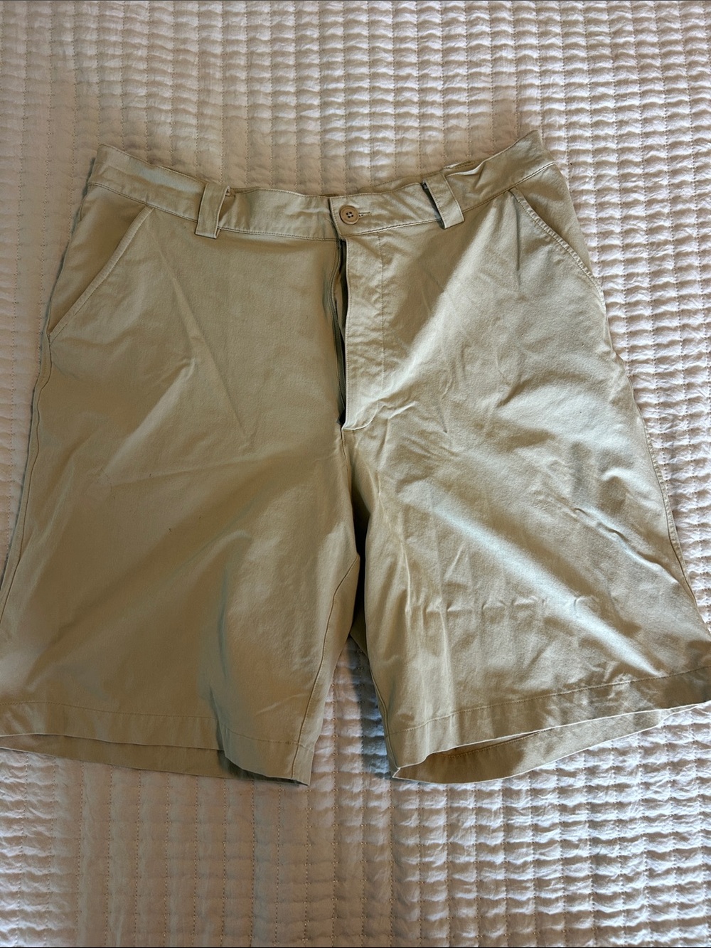 Under Armour Men's Light Khaki Flat-Front Performance Shorts
